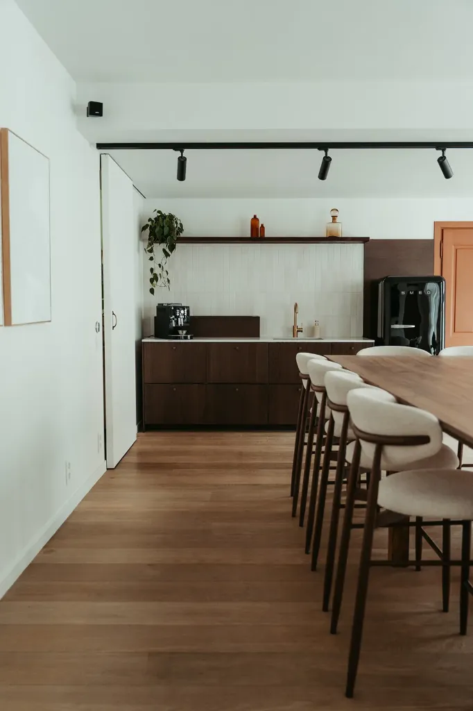 Ter beschikkingstelling ruimte (Atelier) 8 uur inclusief dranken